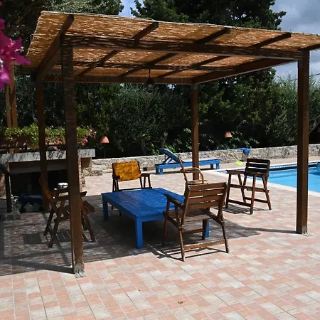 Casa Ponza Ferienhaus